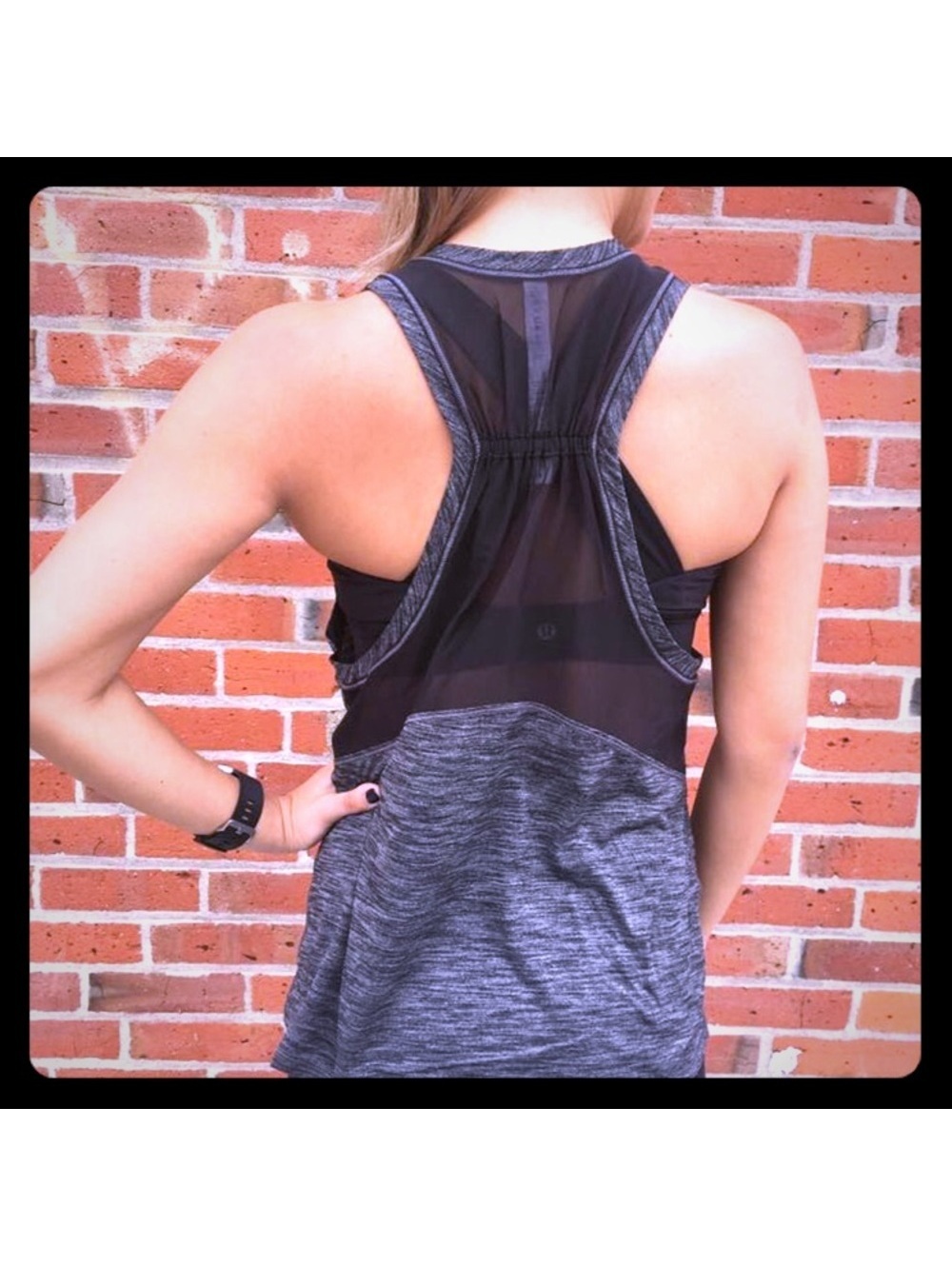 Lululemon Work The Circuit Tank Women's Muscle Tee Size 2 Black Gray Built-In Br